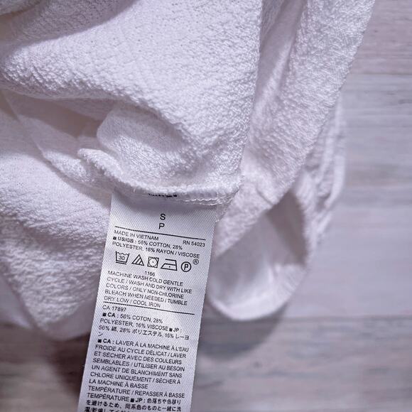 Banana Republic Textured Puff 3/4 Sleeve Top White Relaxed Fit Womens Small - Picture 6 of 7